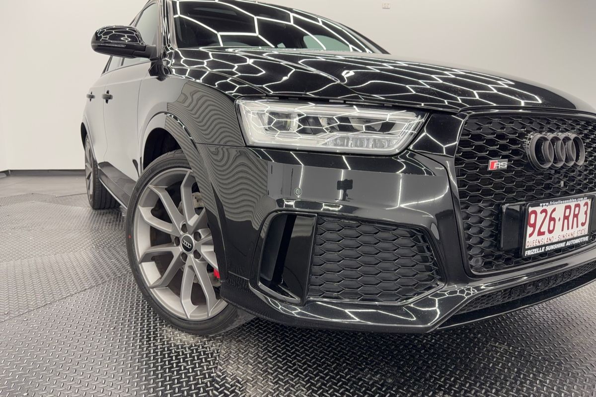 2016 Audi RS Q3 performance 8U