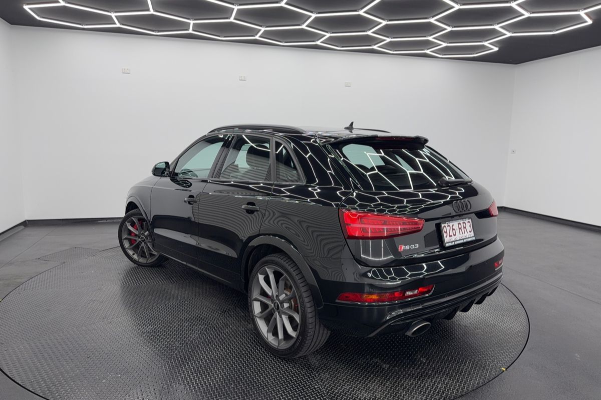 2016 Audi RS Q3 performance 8U