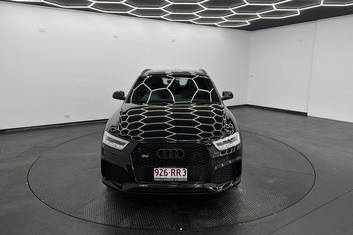 2016 Audi RS Q3 performance 8U