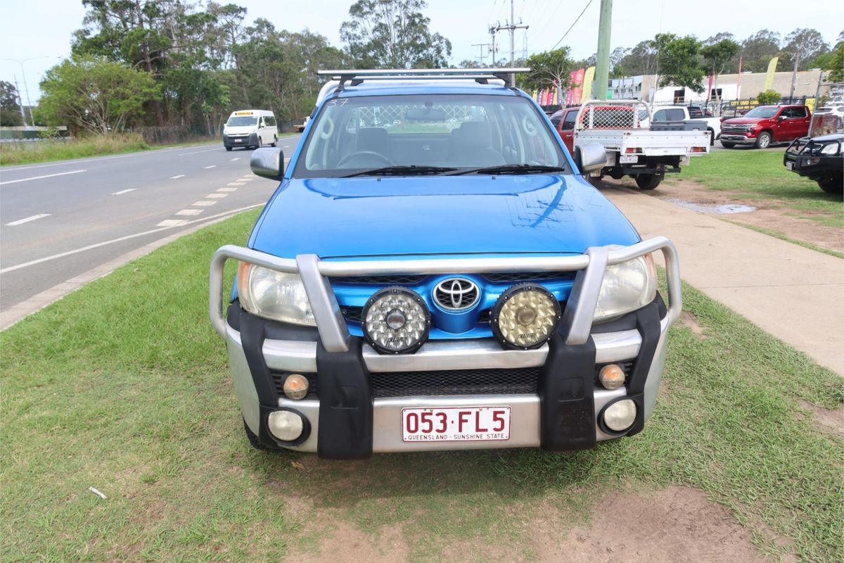 2005 Toyota Hilux SR5 GGN25R 4X4