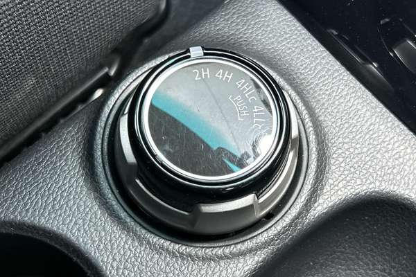 2018 Mitsubishi Triton Blackline MQ 4X4 thumb-17