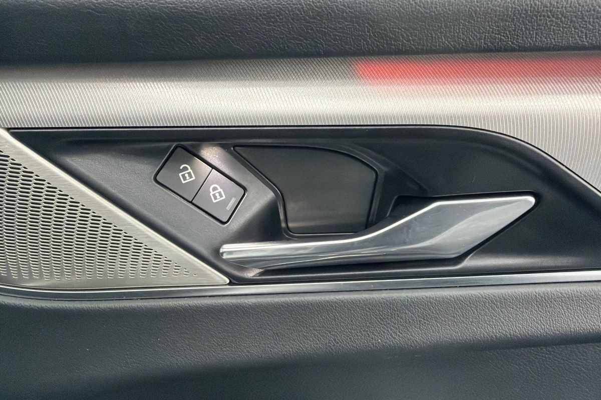 2021 Jaguar F-PACE P250 R-Dynamic S X761