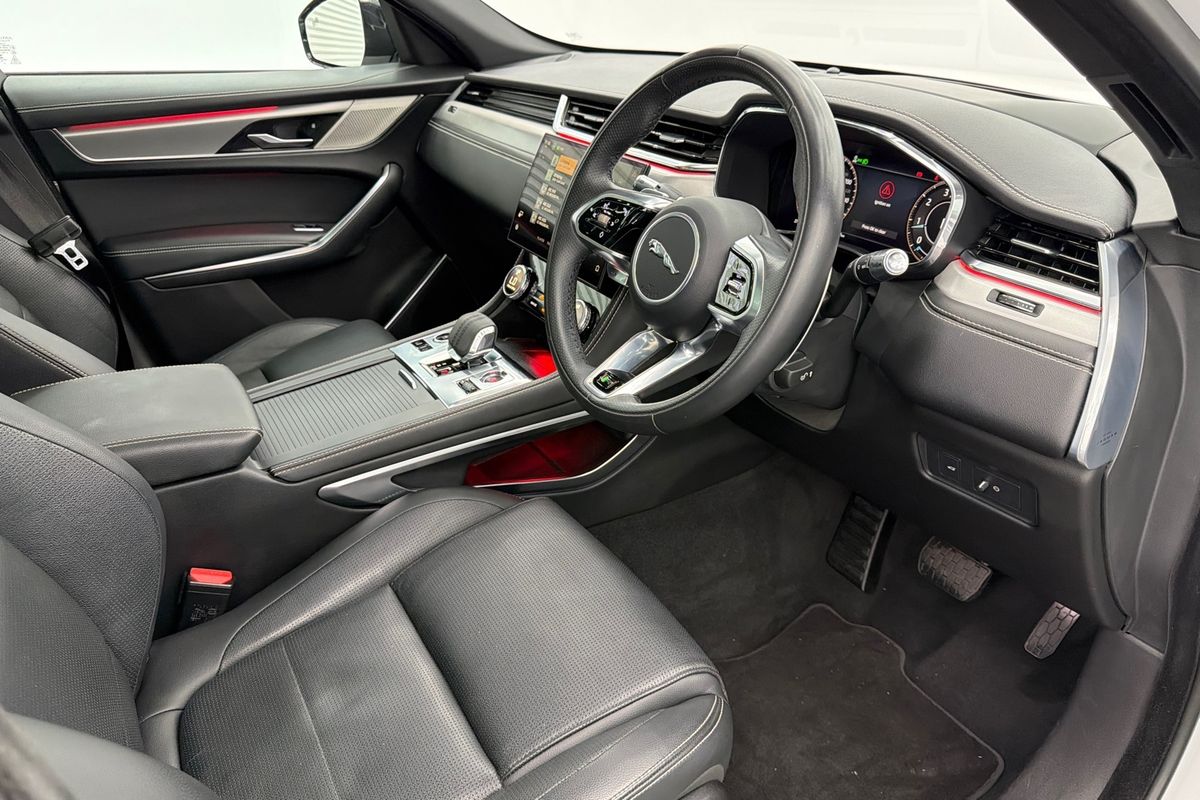 2021 Jaguar F-PACE P250 R-Dynamic S X761