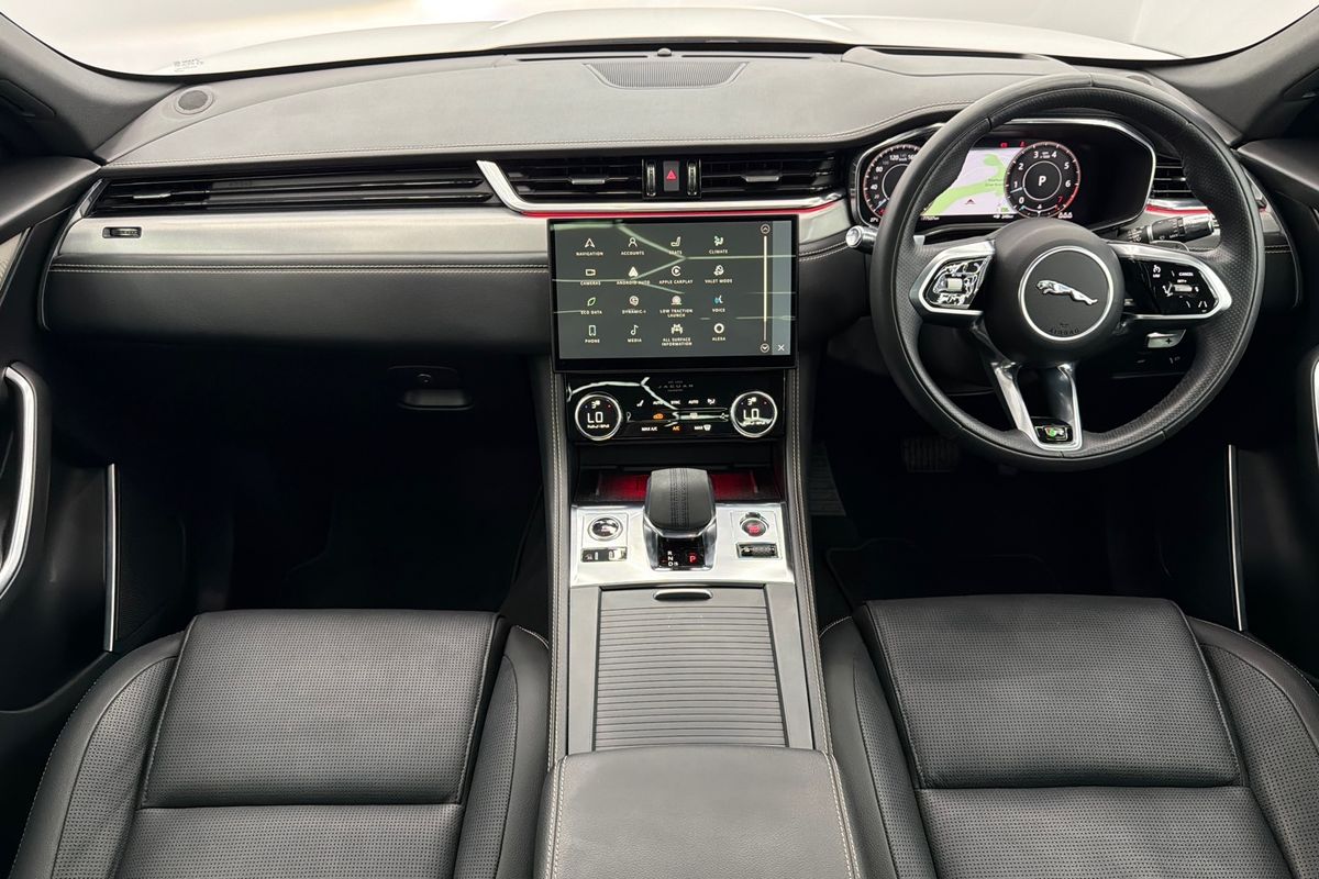 2021 Jaguar F-PACE P250 R-Dynamic S X761