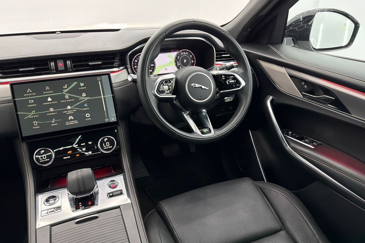 2021 Jaguar F-PACE P250 R-Dynamic S X761