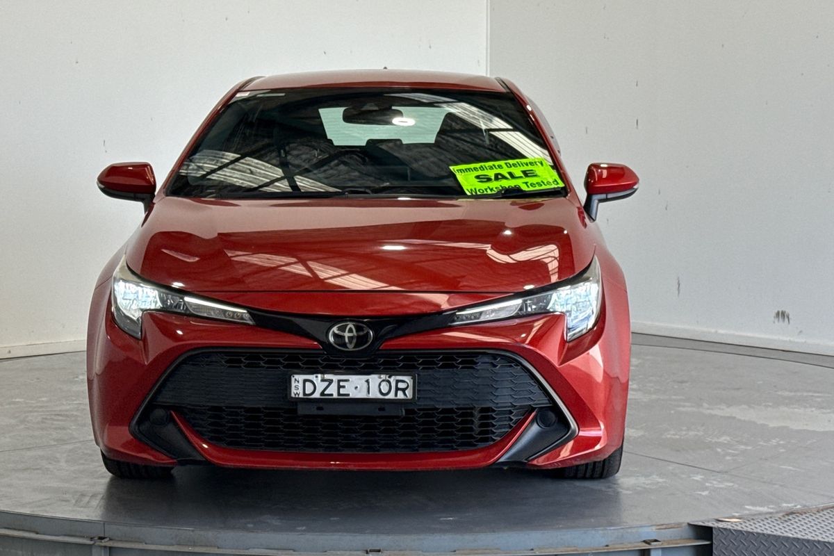 2018 Toyota Corolla Ascent Sport MZEA12R
