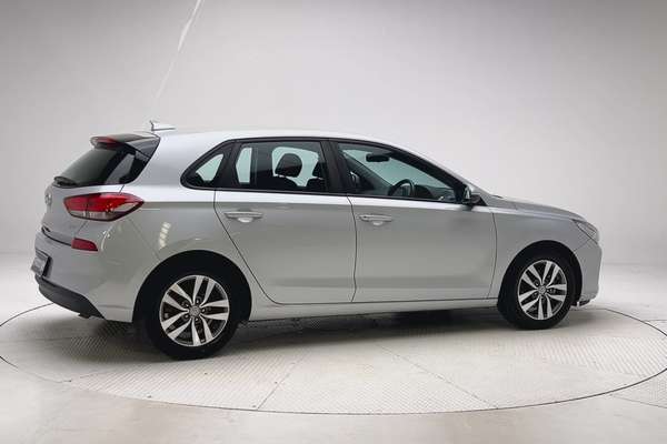 2019 Hyundai i30 Active PD2 thumb-2