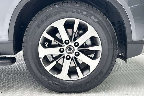 2022 KGM Rexton ELX Y450 thumb-9