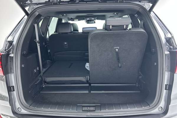 2022 KGM Rexton ELX Y450 thumb-20