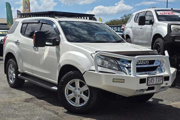 2014 Isuzu MU-X LS-T