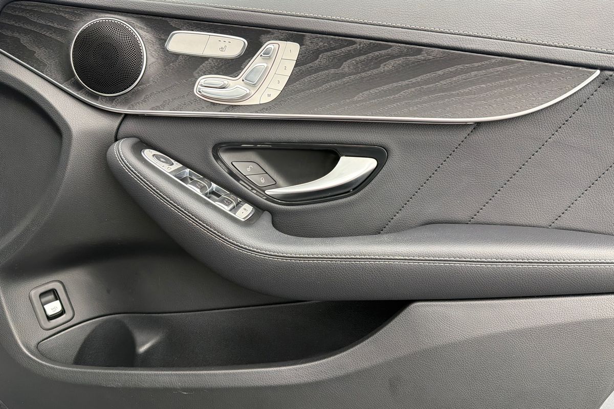 2020 Mercedes-Benz C-Class C200 W205