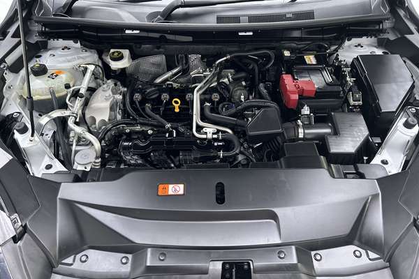2024 Mitsubishi Outlander ES ZM thumb-10