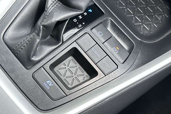 2022 Toyota RAV4 GX AXAH52R thumb-17