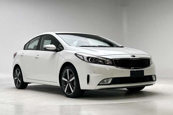 2017 Kia Cerato Sport YD thumb-0