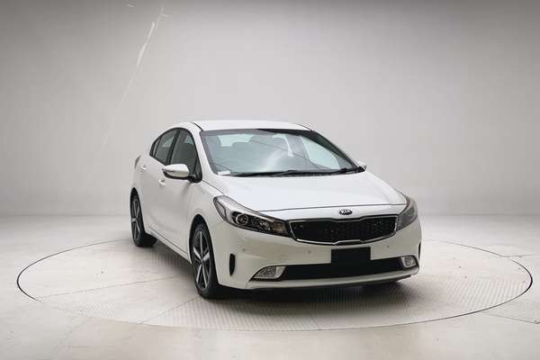 2017 Kia Cerato Sport YD thumb-4