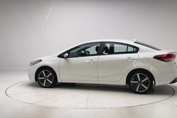 2017 Kia Cerato Sport YD thumb-7