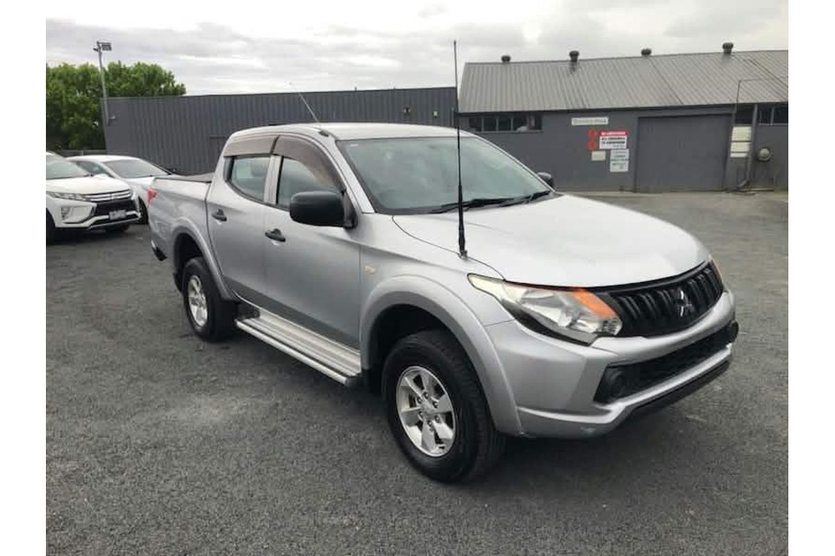 2017 Mitsubishi Triton GLX+ MQ 4X4