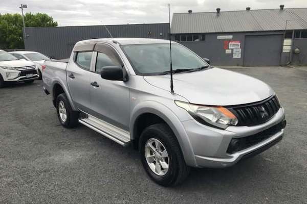 2017 Mitsubishi Triton GLX+ MQ 4X4