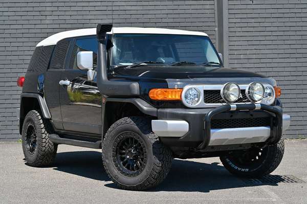 2016 Toyota FJ Cruiser GSJ15R