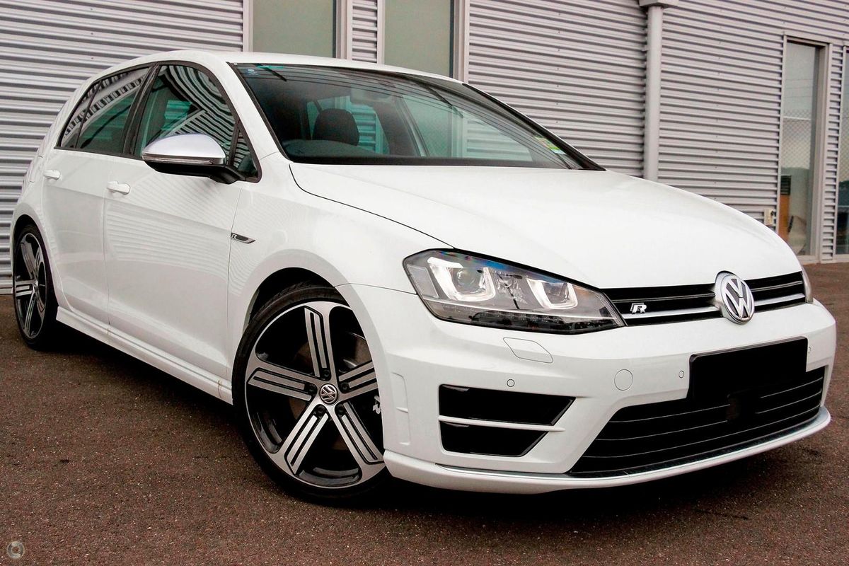 2015 Volkswagen Golf R 7