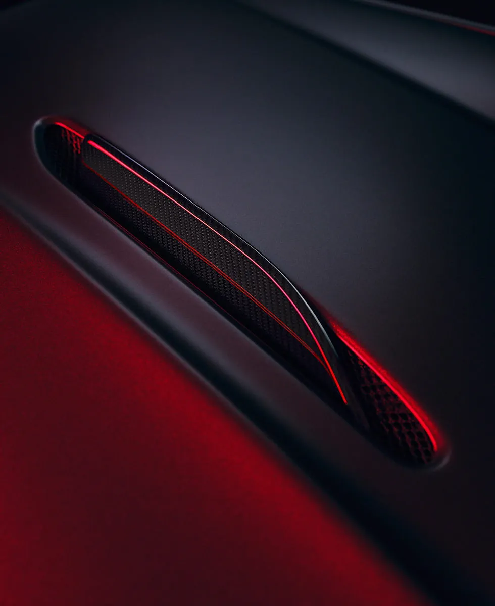 BLADES WITH EDGE