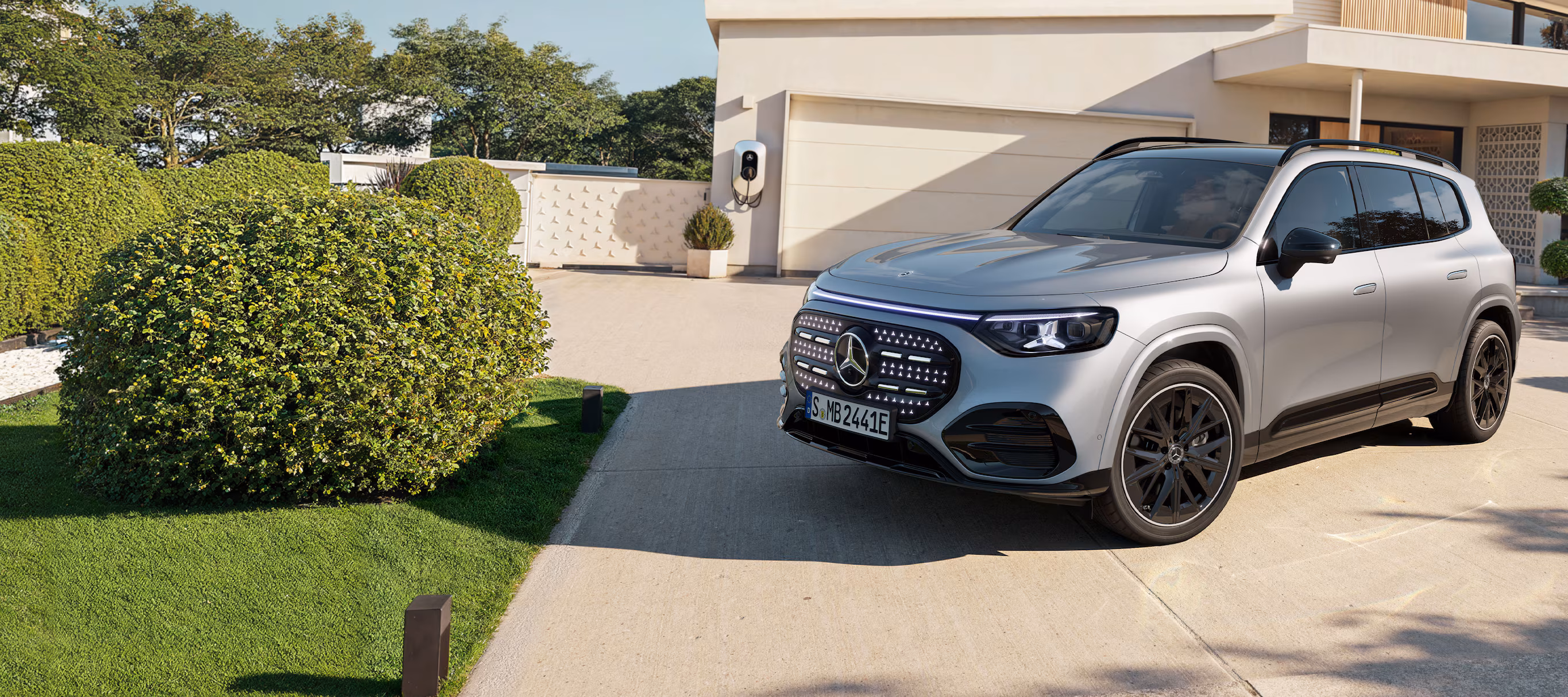 Exterior Exterior of the all new electric GLB.