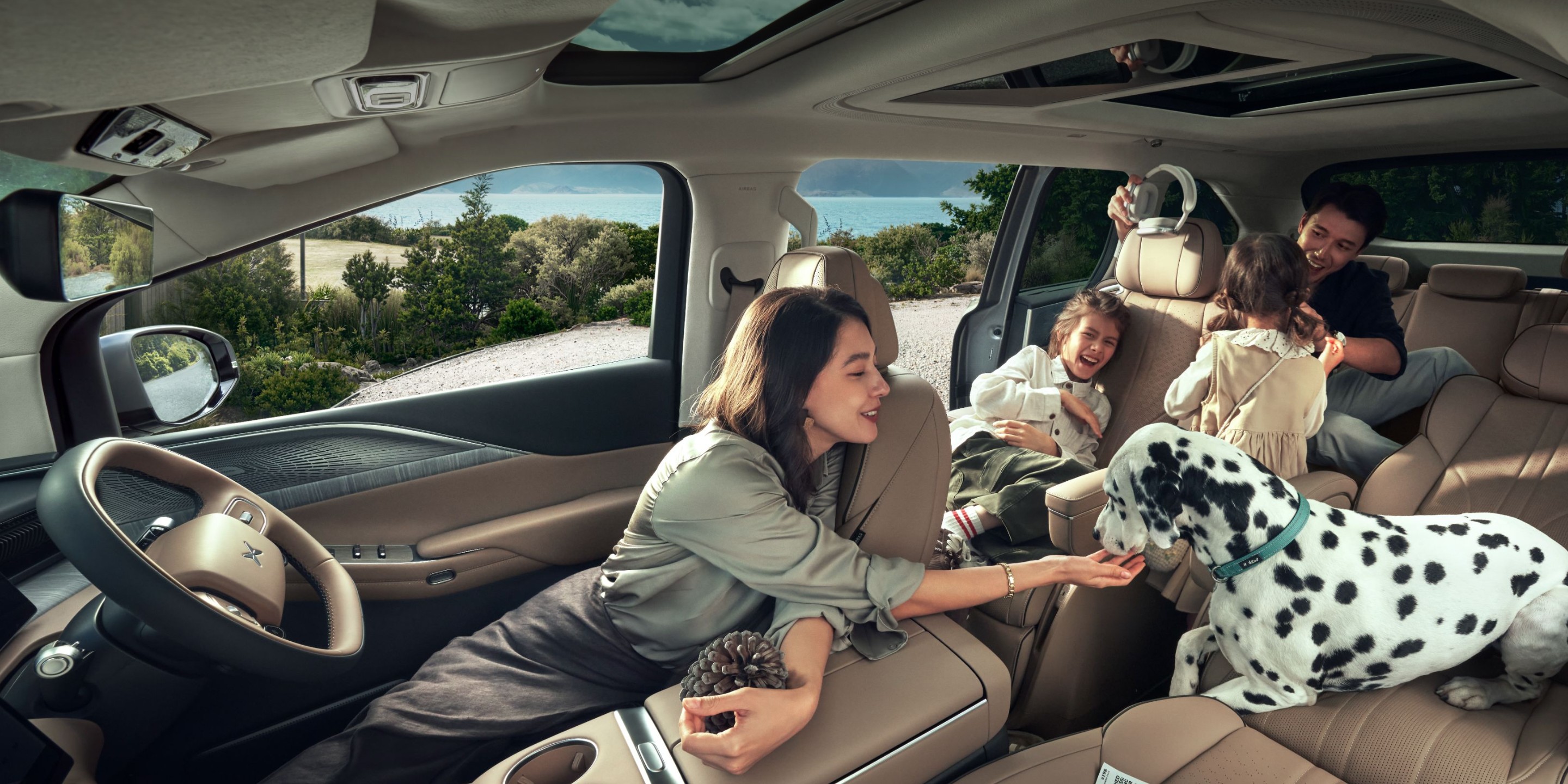 Ultra Intelligent 7 Seater