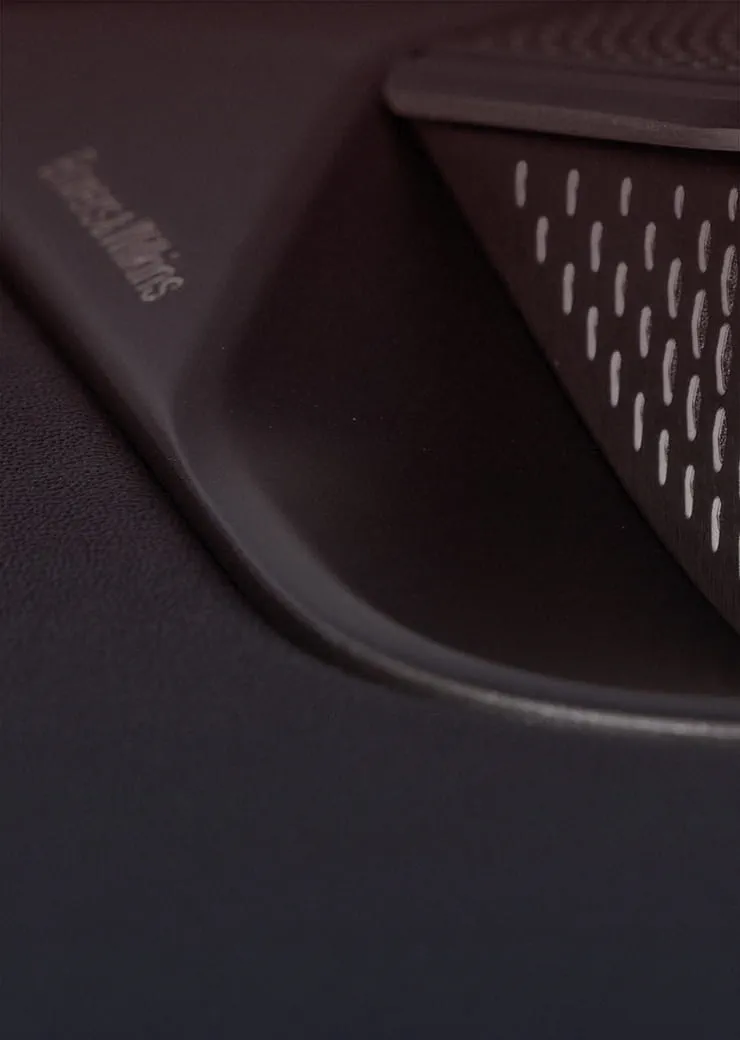 ACOUSTIC CLARITY.
