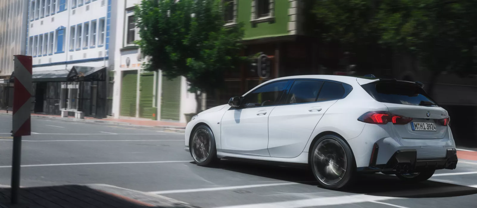 Compact. Uncompromising. Consistent M