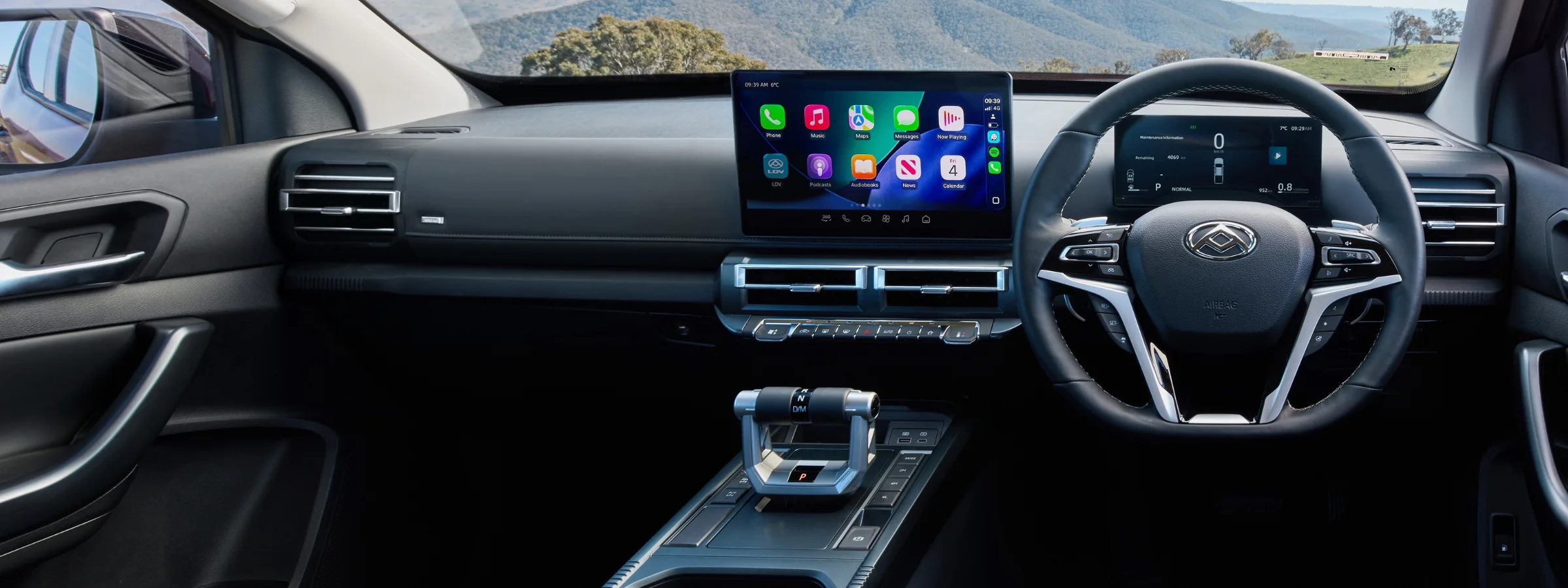 Interior SMARTER, MORE INTUITIVE INSIDE