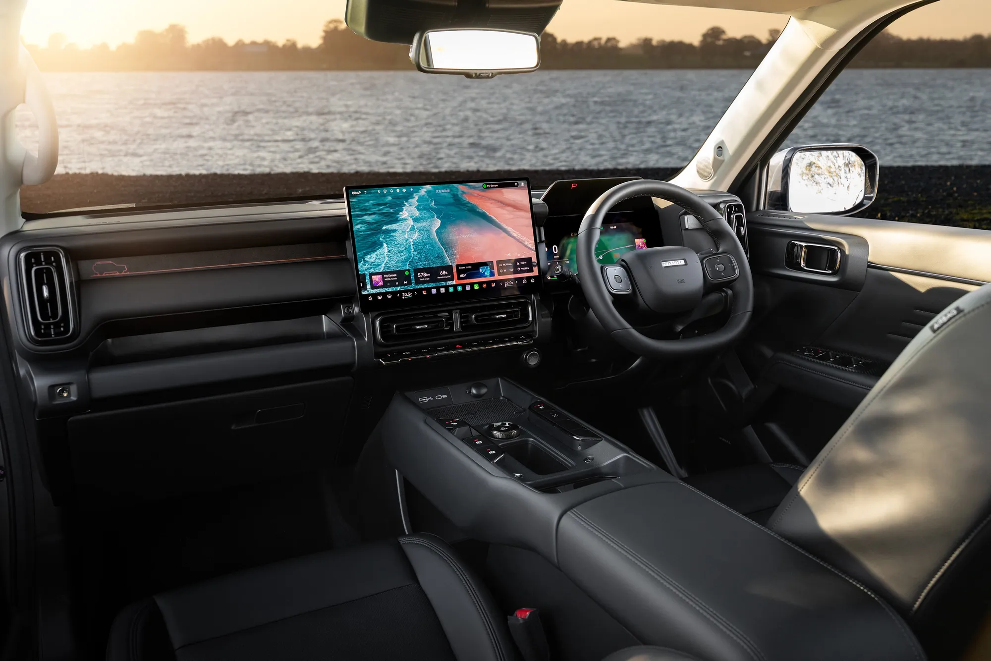 Explore the Haval H7 Interior