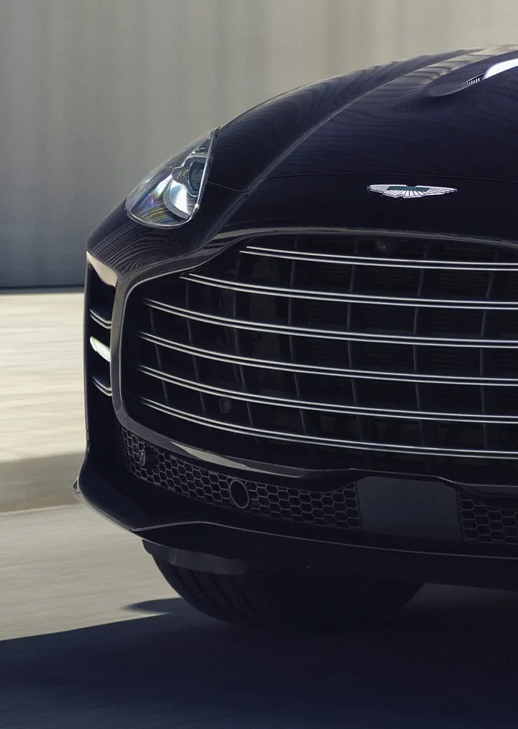 THE V8 HEART.