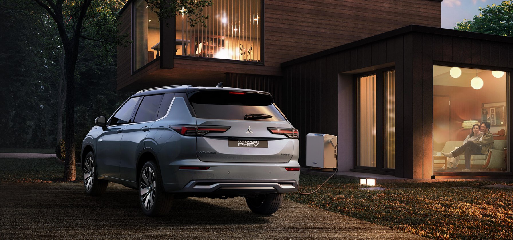 Zero tailpipe emissions in EV mode.