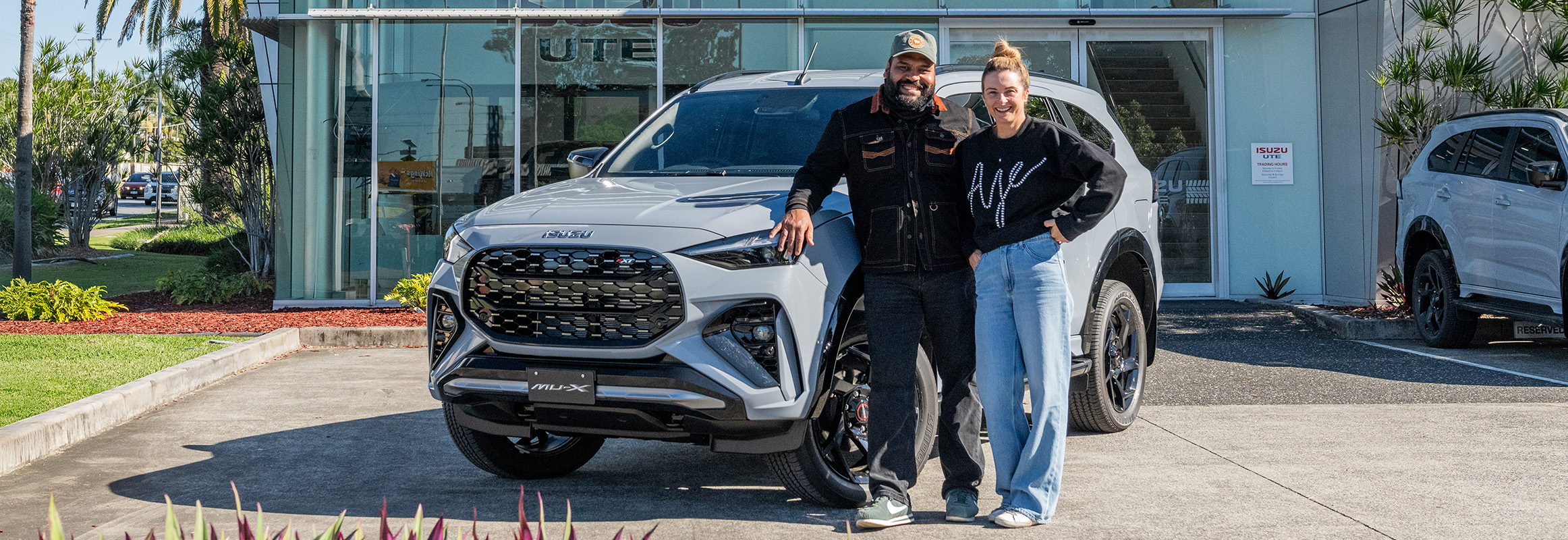 Sam & Rachel Thaiday welcomed to the Isuzu UTE Australia family as official MU-X Ambassadors
