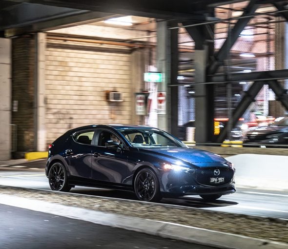 A Day as an Uber Driver in a Mazda3