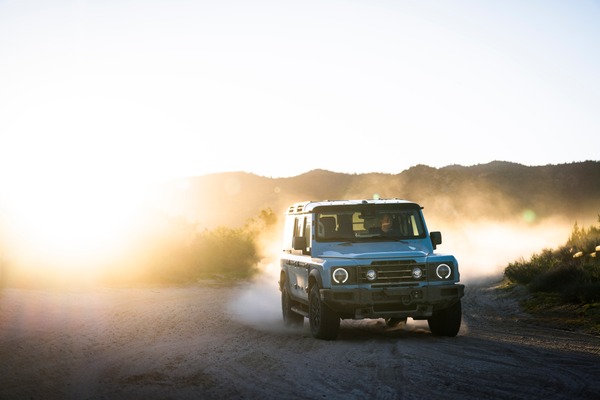 INEOS GRENADIER RETAINS OFF-ROAD SUV OF TEXAS CROWN AS BRAND CONTINUES TO EXPAND US FOOTPRINT